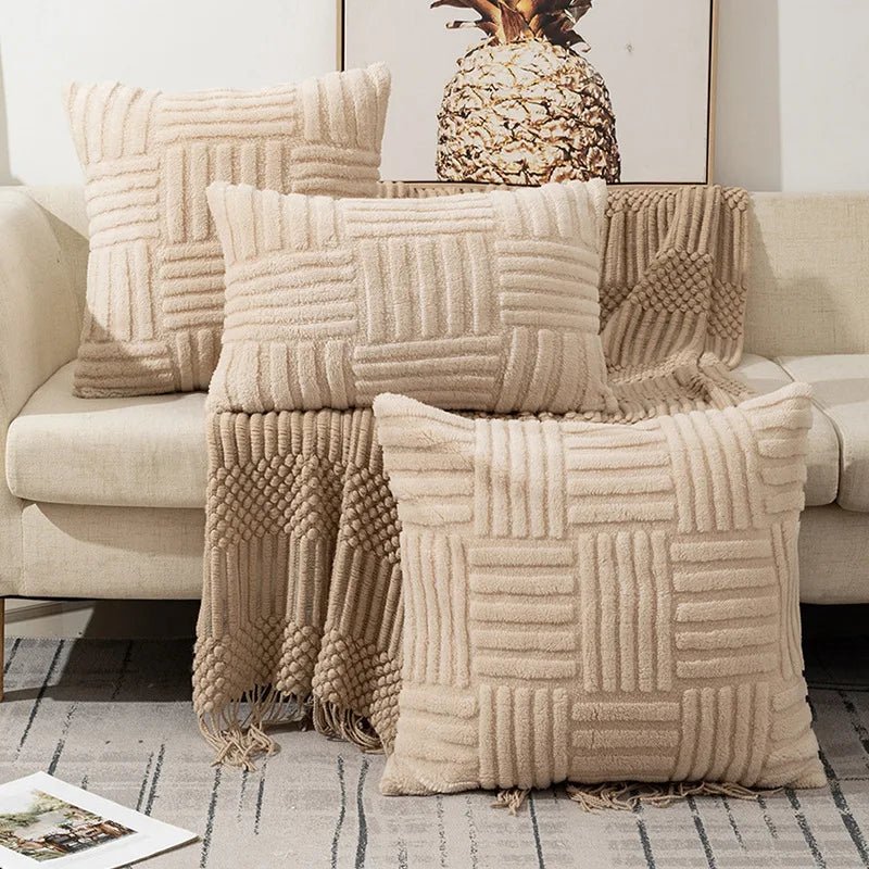 Housse De Coussin Bohème Peluche Beige - Maison Coussin