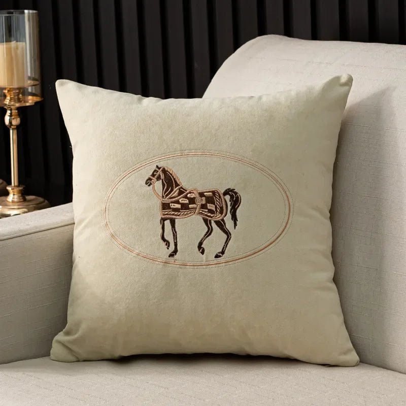 Housse De Coussin Cheval Brodée Beige - Maison Coussin