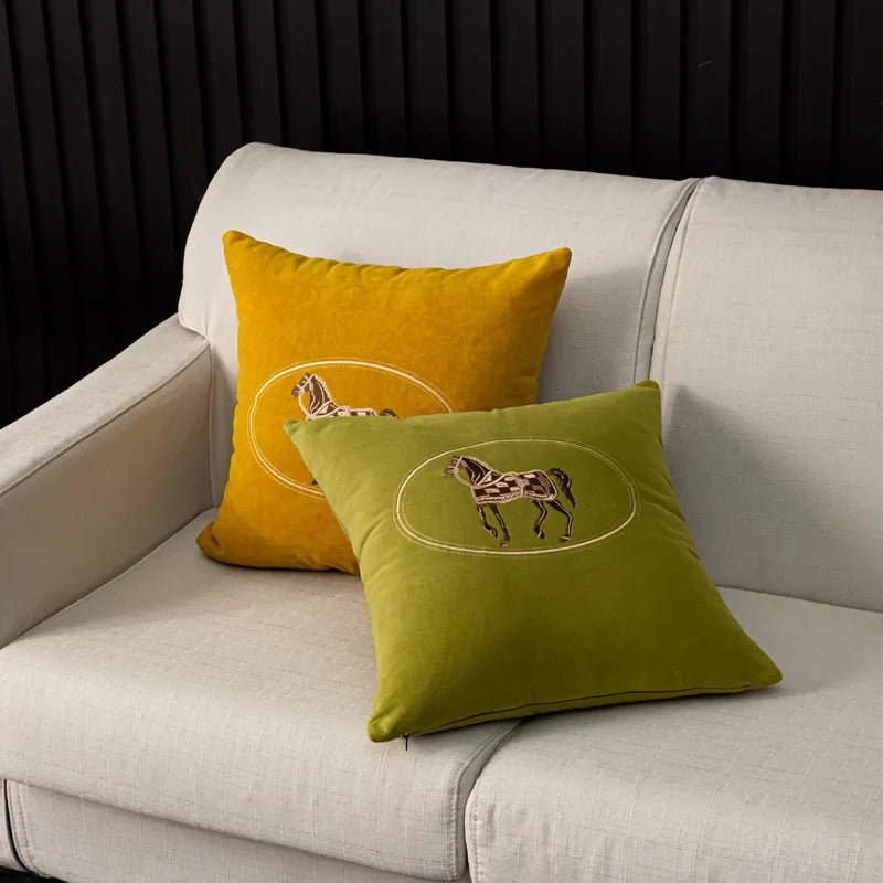 Housse De Coussin Cheval Brodée Gris - Maison Coussin