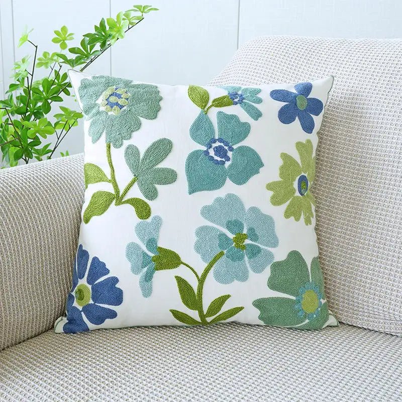 Housse De Coussin Fleuri Bleu Pastel - Maison Coussin