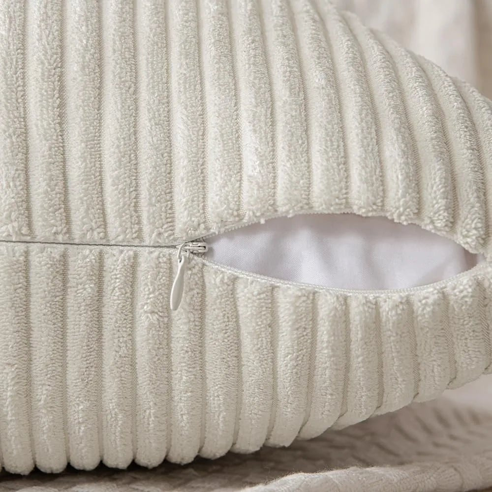 Housse De Coussin Velours Minimaliste Beige - Maison Coussin