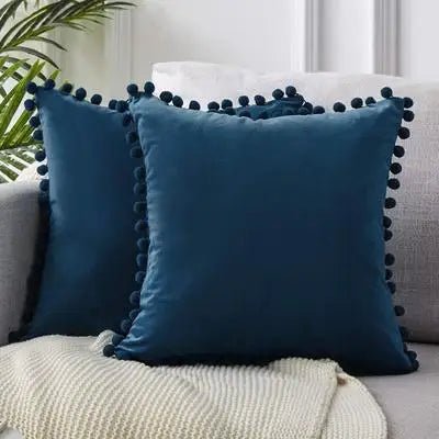 Housse De Coussin Velours Pompons Bleu - Maison Coussin