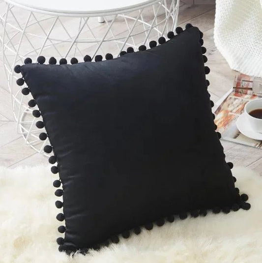 Housse De Coussin Velours Pompons Noir - Maison Coussin