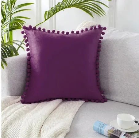 Housse De Coussin Velours Pompons Violet - Maison Coussin